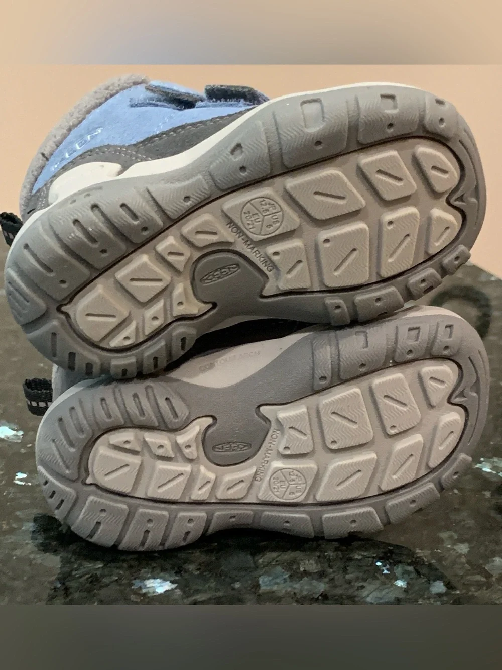 New! KEEN Kids Knotch Chukka DS Boots - Toddler Size 5 - Blue Gray Winter Snow